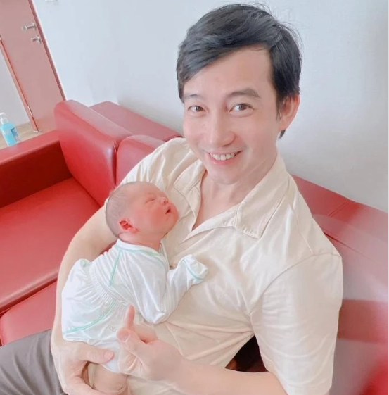 Một nữ diễn viên Vbiz nổi tiếng thành công hạ sinh lần thứ hai, dàn sao Việt đồng loạt chúc mừng - Ảnh 5